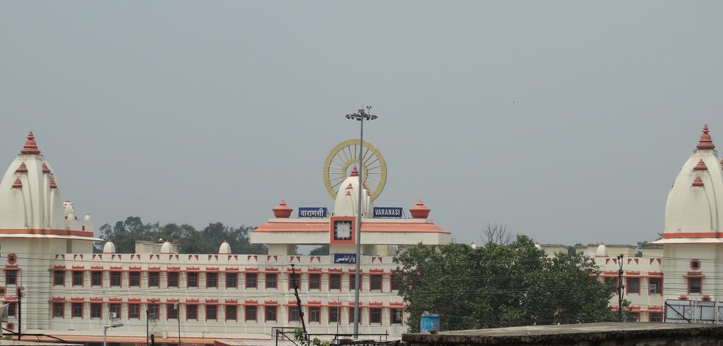 Goldy Guest House Varanasi Eksteriør billede
